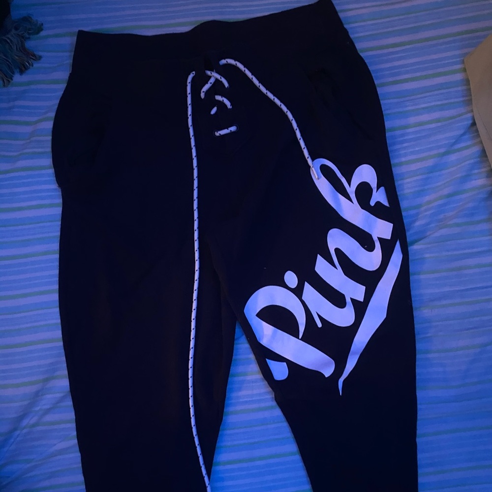 PINK BY Vs joggers